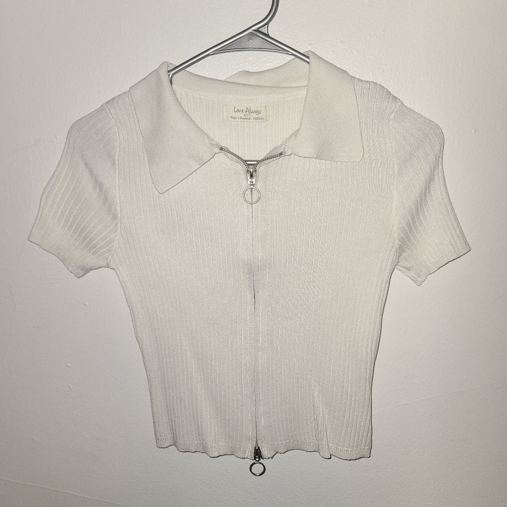 White short zip up top